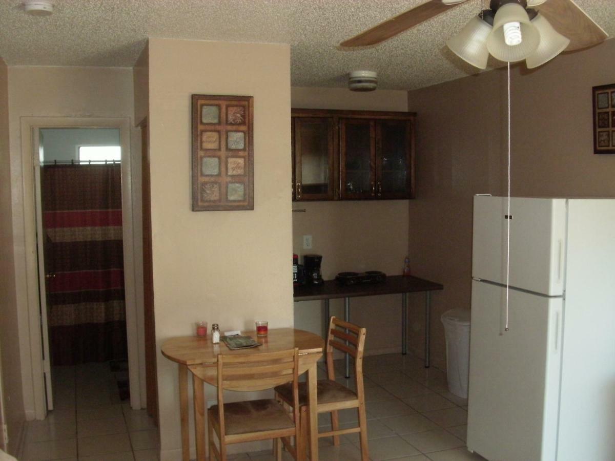 Newly Furnished Large, Clean, Quiet Private Unit Apartment Fort Lauderdale Ngoại thất bức ảnh
